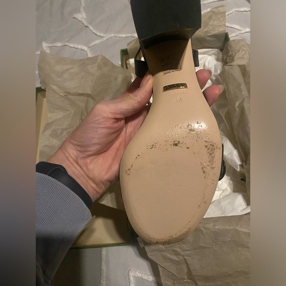 Like new Gucci heels - Picture 3 of 7